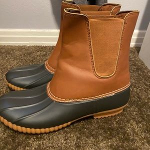 Size 7 rain boot